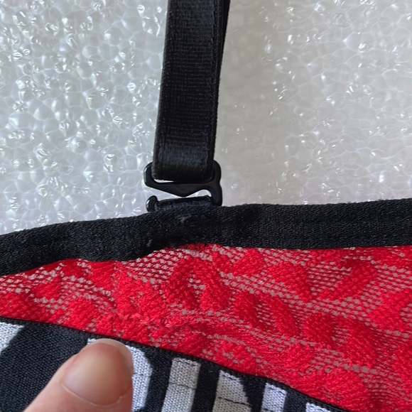 Pink Padded and underwire bra hot red Sz 34C - Picture 4 of 4